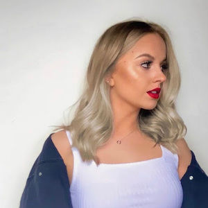 Meet your Posher, Ebony